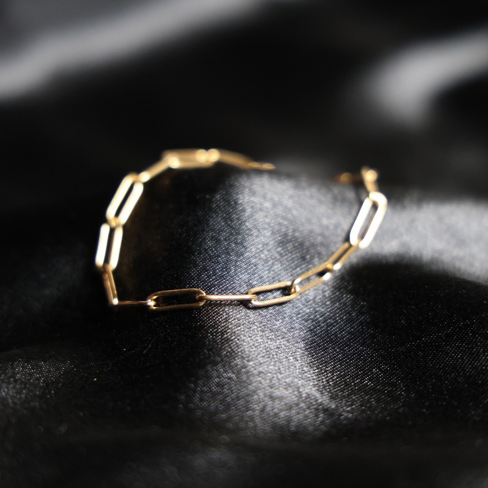 Gold Tone Paperclip Link Bracelet Adjustable Minimalist Jewelry JW046